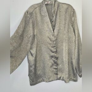 Soft Touch As Seen In Vogue Silk Blend Blouse Snake Print Button Up Size-20
